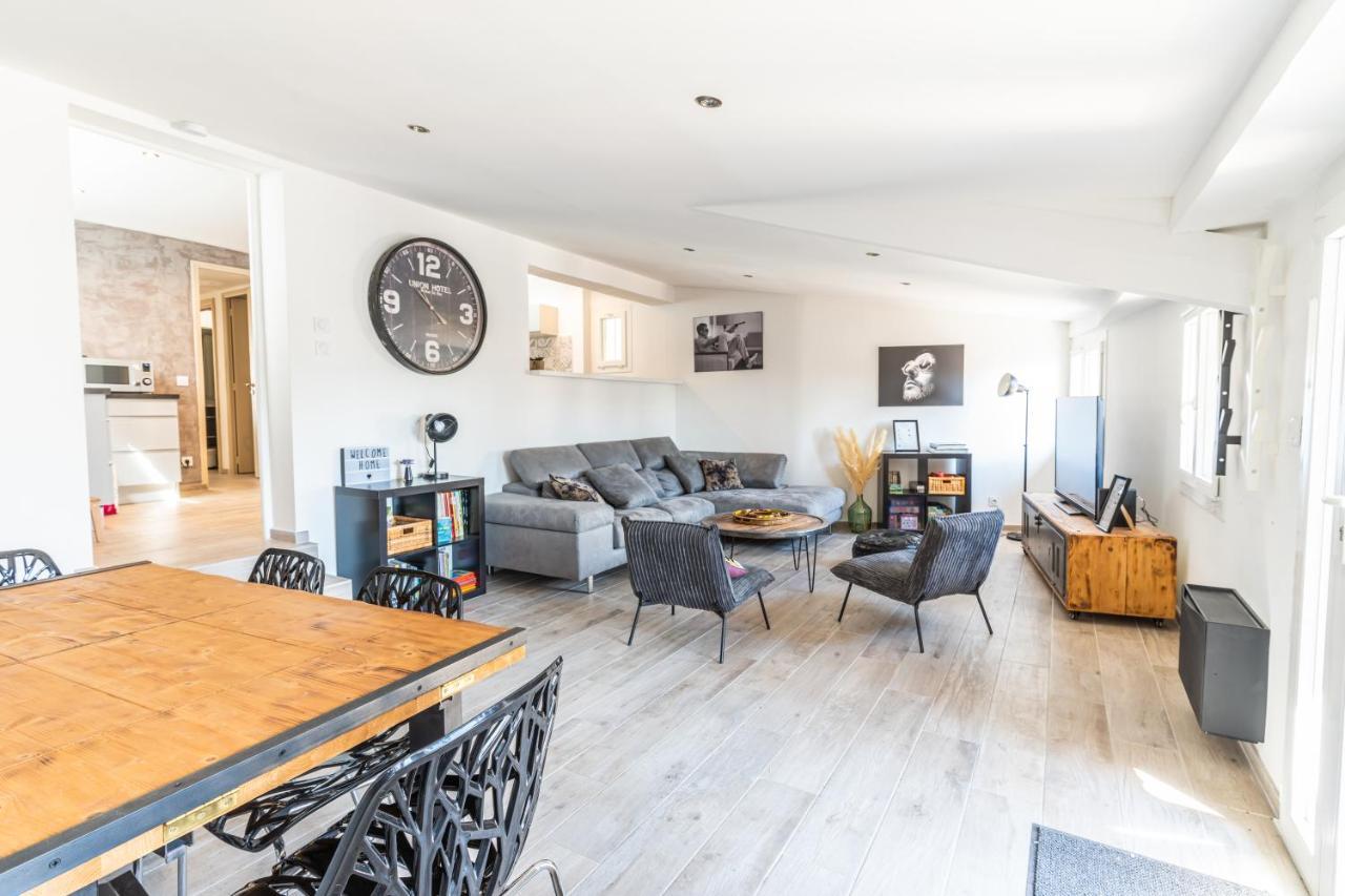 Superbe Appartement Avec Terrasse Sur Les Toits Manosque Luaran gambar