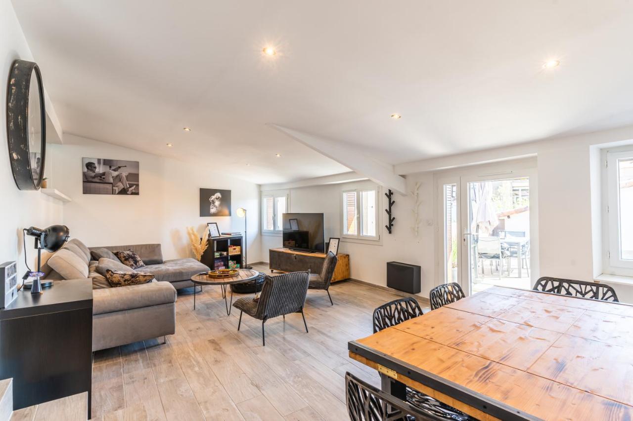 Superbe Appartement Avec Terrasse Sur Les Toits Manosque Luaran gambar